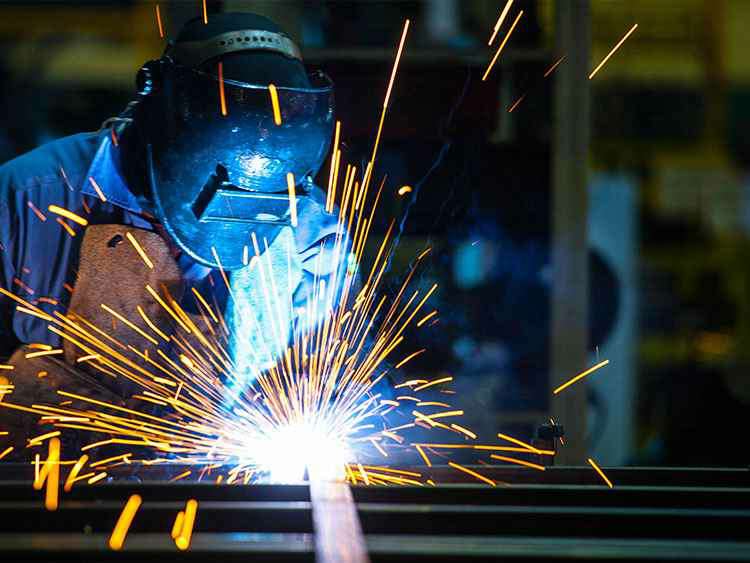 钣金加工中对焊接缺陷、焊接不良的根本解决办法-中山兰州冯岩国际物流有限公司