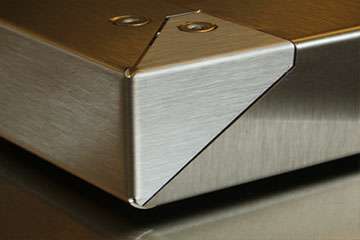 精密钣金折弯弯曲工艺中的决定因素有哪些？-中山兰州冯岩国际物流有限公司