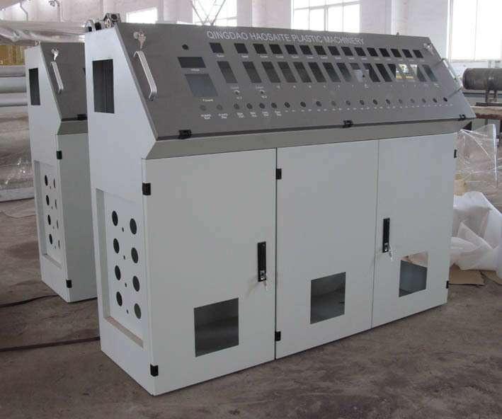 探讨钣金加工企业该如何快速提升工件的质量-兰州冯岩国际物流有限公司